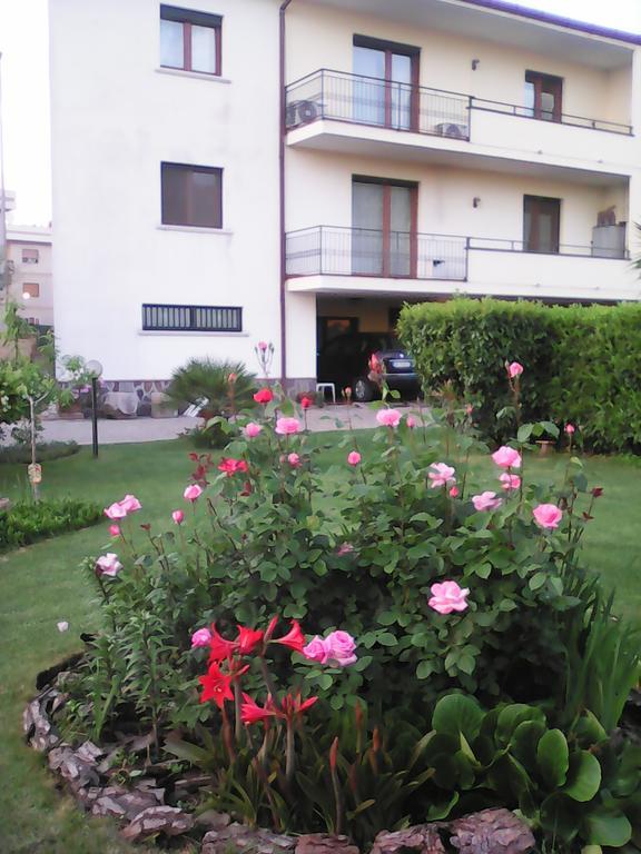 Casa Iovara Telese Terme Exterior photo